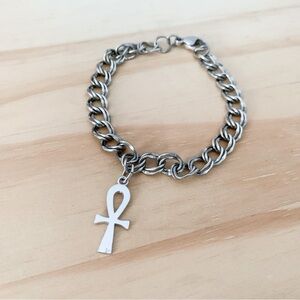 Vintage 90s sterling silver ankh charm bracelet